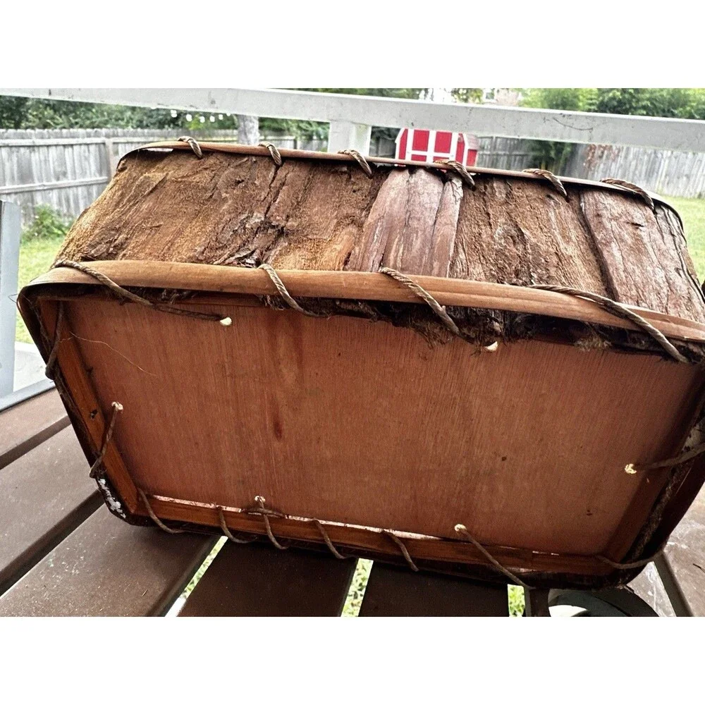 Unbranded vintage rectangular bark